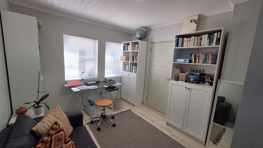 5 Bedroom Property for Sale in Port Owen Western Cape